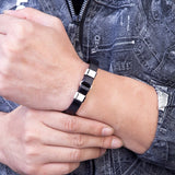 Pulseira de couro com nó prateado