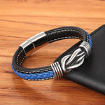 Pulseira de couro e aço