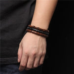 Pulseira de madeira retrô