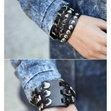Pulseira gótica de couro preto