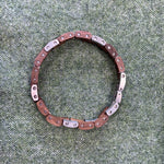 Pulseira moderna de madeira valor por defeito título