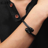 Pulseira rígida biker