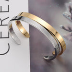 Pulseira rígida dourada ouro