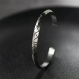 Pulseira rígida formas triangulares prata