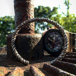 Pulseira rígida nórdica