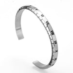 Pulseira rígida números romanos branco