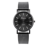 Relógio vintage simples preto