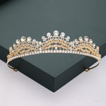 Tiara princesa dourada valor por defeito título
