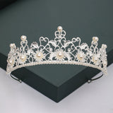 Tiara rainha prata valor por defeito título