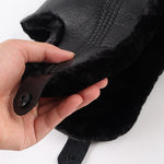 Ushanka de couro vegetal preto